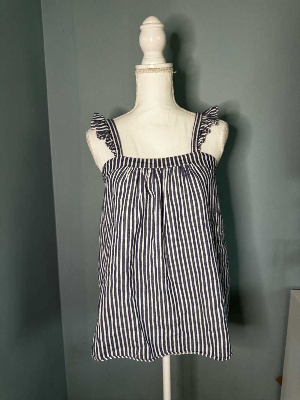 Old Navy Blue White Linen Striped Ruffle Strap Top Shirt adjustable straps small